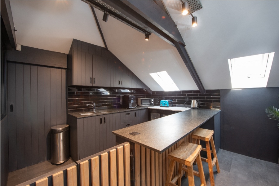 To Let commercial Property for Rent in Buitenverwagting Western Cape